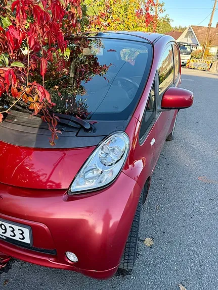 Mitsubishi I-Miev 2013 photo 2