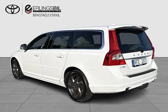 Volvo V70 2013 photo 2