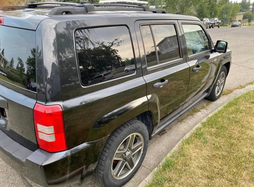 Jeep Patriot 2009 photo 2