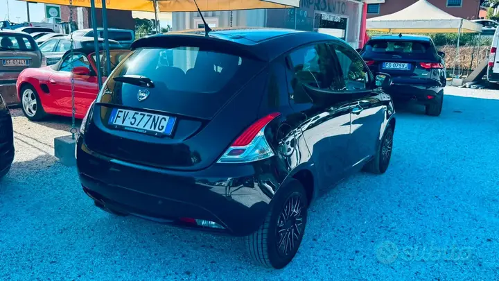 Lancia Ypsilon 2019 photo 5