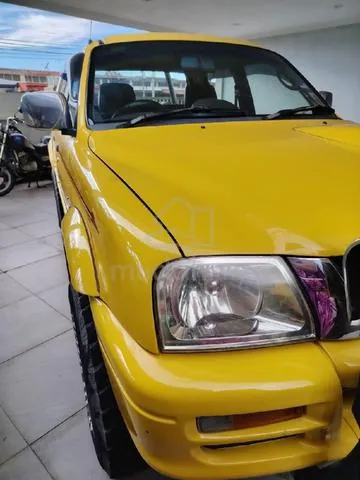 Mitsubishi Storm