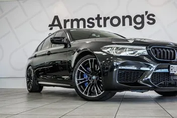 BMW M5 2019 photo 5