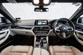 BMW M5 2019 photo 3