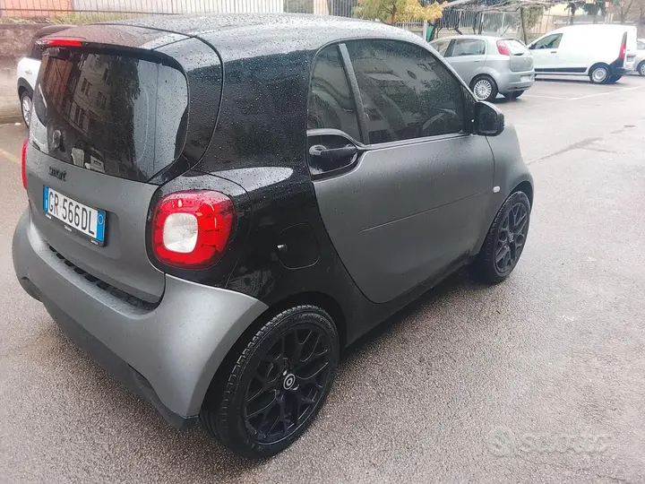 Smart Fortwo 2016 photo 4
