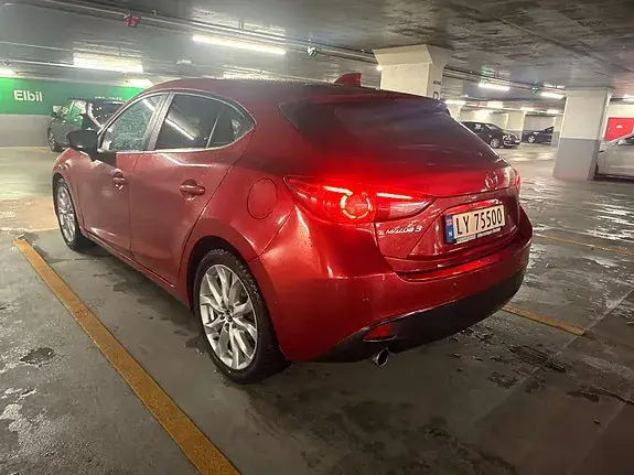 Mazda 3 2014 photo 4