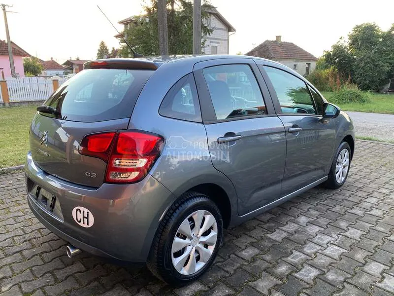 Citroen C3 2010 photo 4