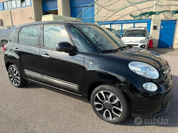 Fiat 500L 2012 photo 3
