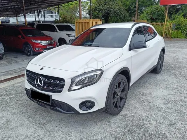 Mercedes-Benz Gla200