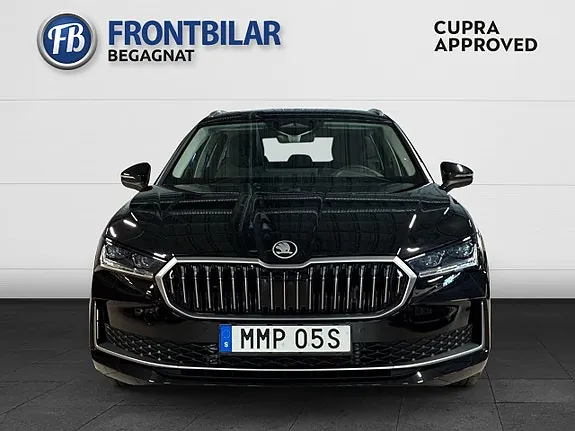 Skoda Superb 2025 photo 2