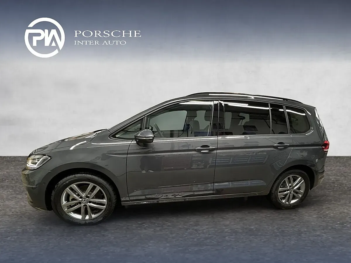 Volkswagen Touran 2026 photo 2