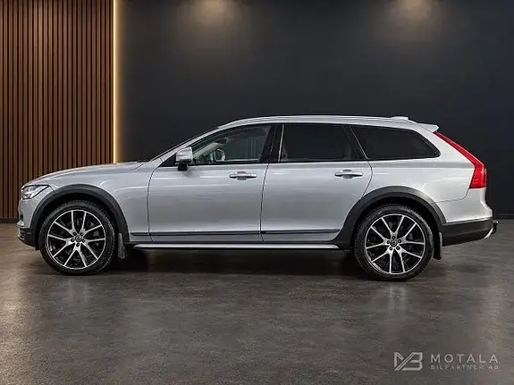 Volvo V90 Cross Country 2018 photo 5
