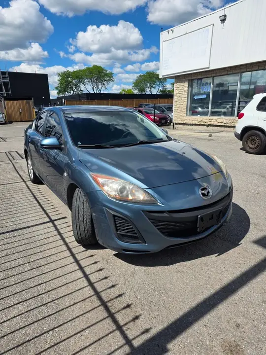 Mazda Mazda3 2010 photo 2