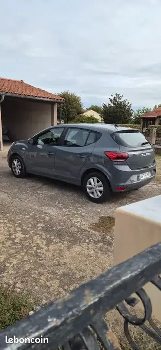 Dacia Sandero 2024 photo 2