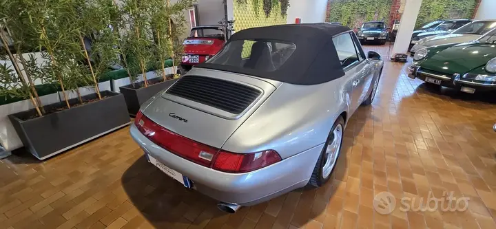 Porsche 911 1995 photo 4