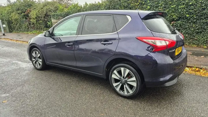 Nissan Pulsar 2014 photo 4