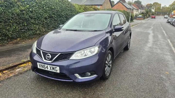 Nissan Pulsar 2014 photo 2