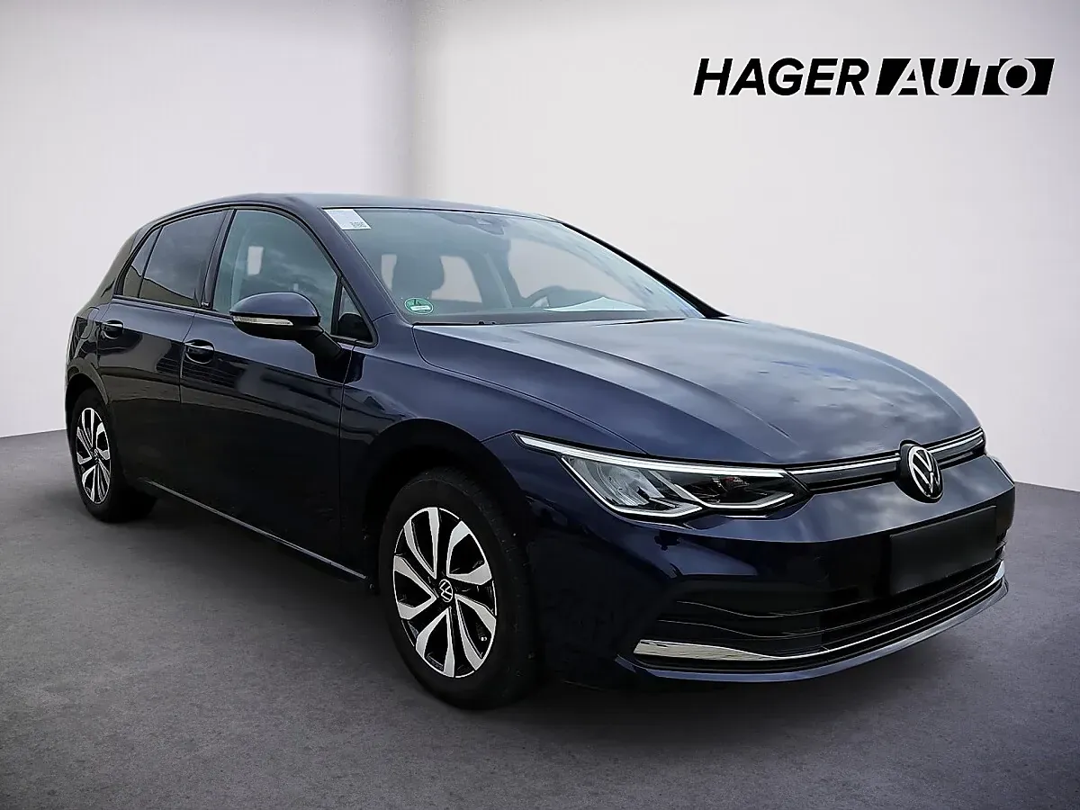 Volkswagen Golf 2022 photo 2