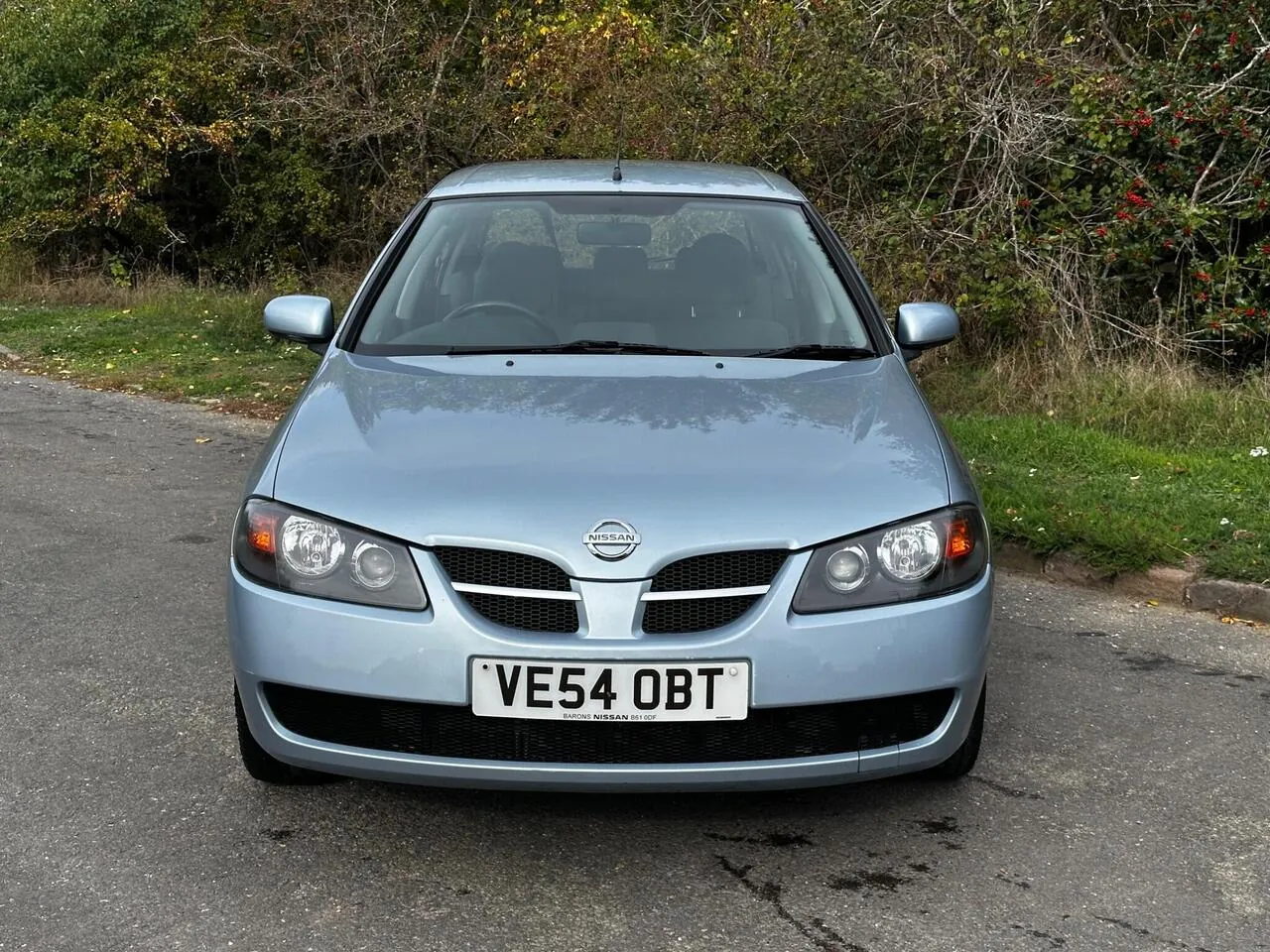 Nissan Almera 2004 photo 2