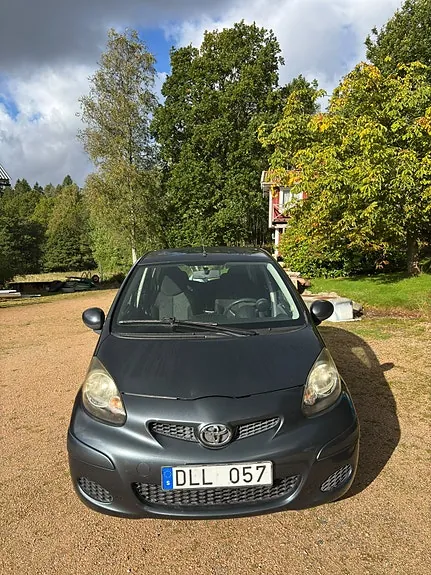 Toyota Aygo 2010 photo 2