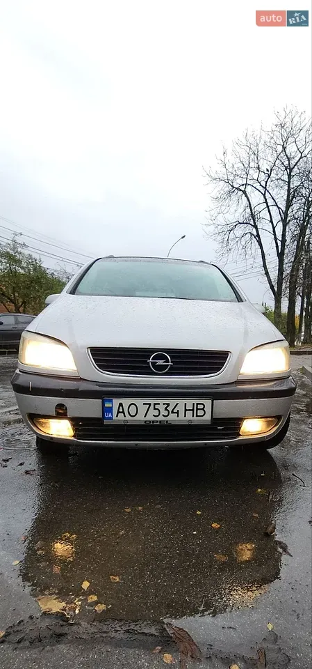 Opel Zafira 2000 photo 4