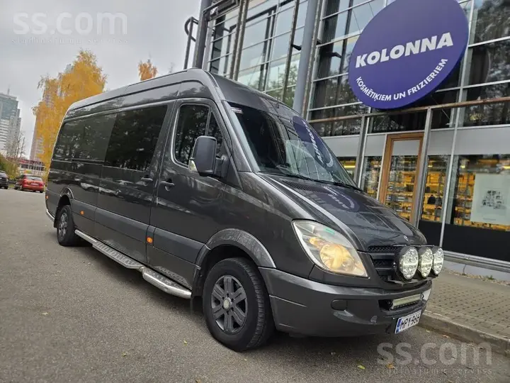 Mercedes-Benz Sprinter 2011 photo 2