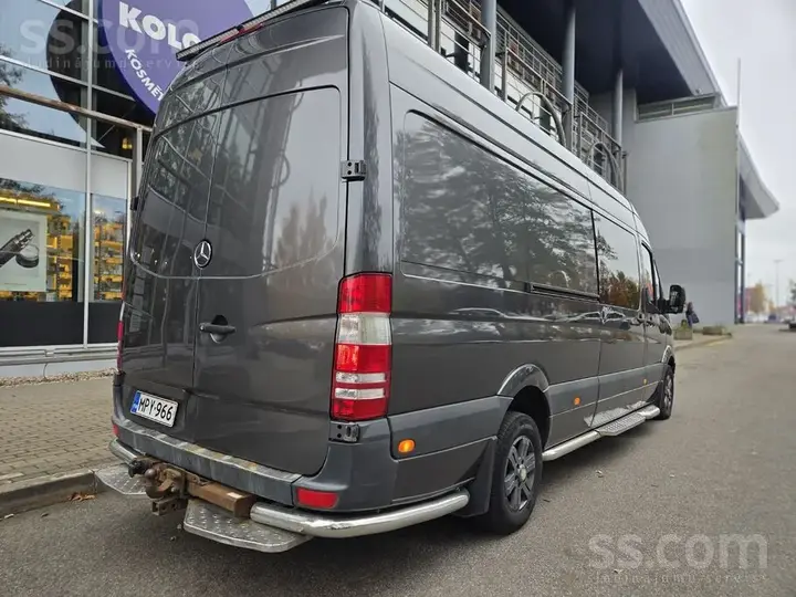 Mercedes-Benz Sprinter 2011 photo 4