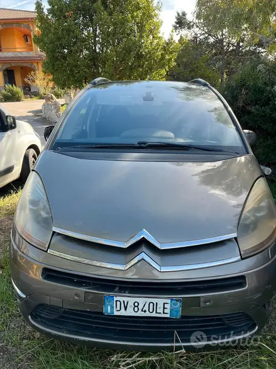 Citroen C4 Gran Picasso 2009 photo 2