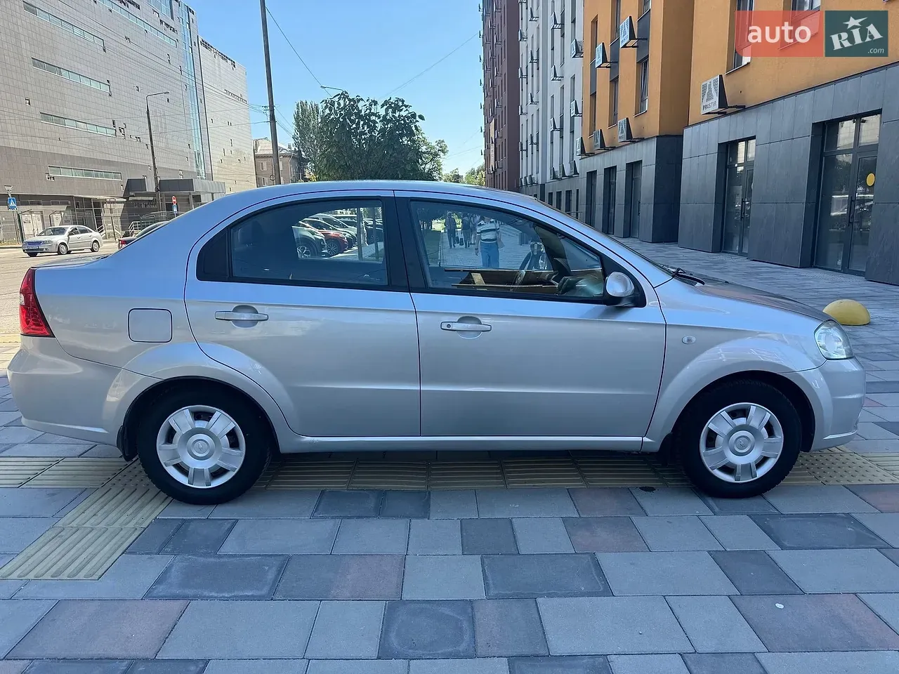 Chevrolet Aveo 2008 photo 3