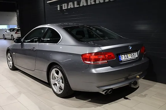 BMW 325I 2008 photo 4