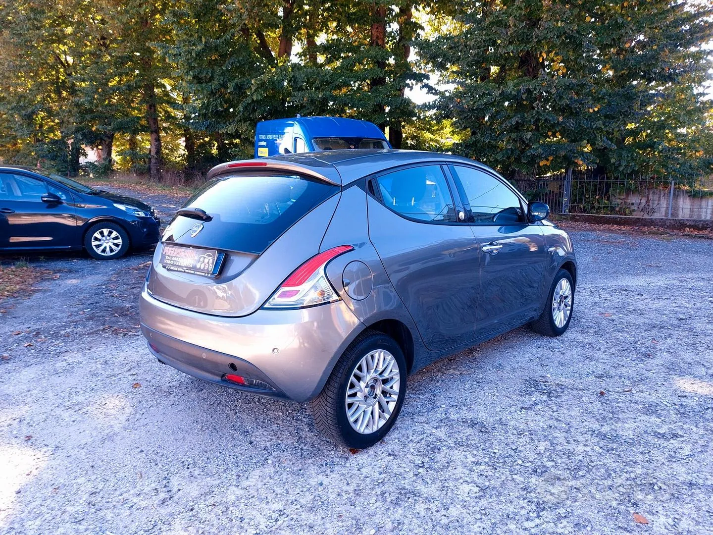 Lancia Ypsilon 2015 photo 2