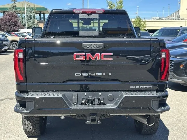 GMC Sierra 3500Hd 2026 photo 5