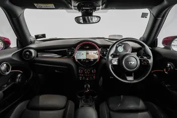 Mini Hatch 2023 photo 3