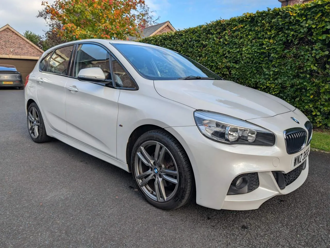 BMW 2 Series Active Tourer 2016 photo 2