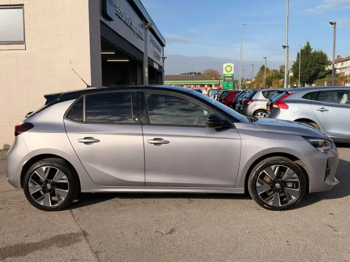 Vauxhall Corsa 2023 photo 2