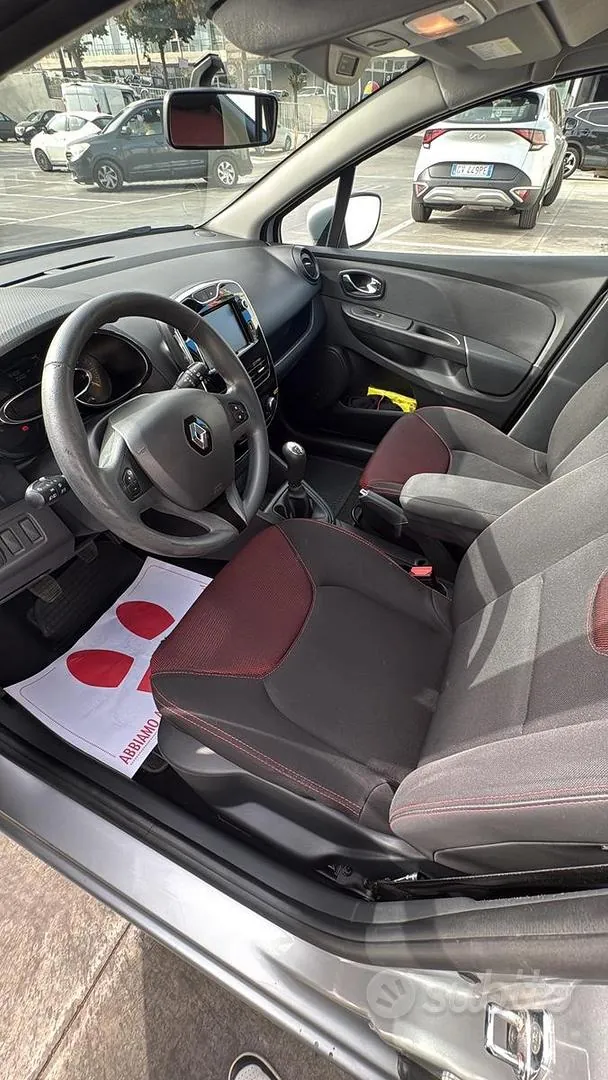 Renault Clio 2014 photo 5