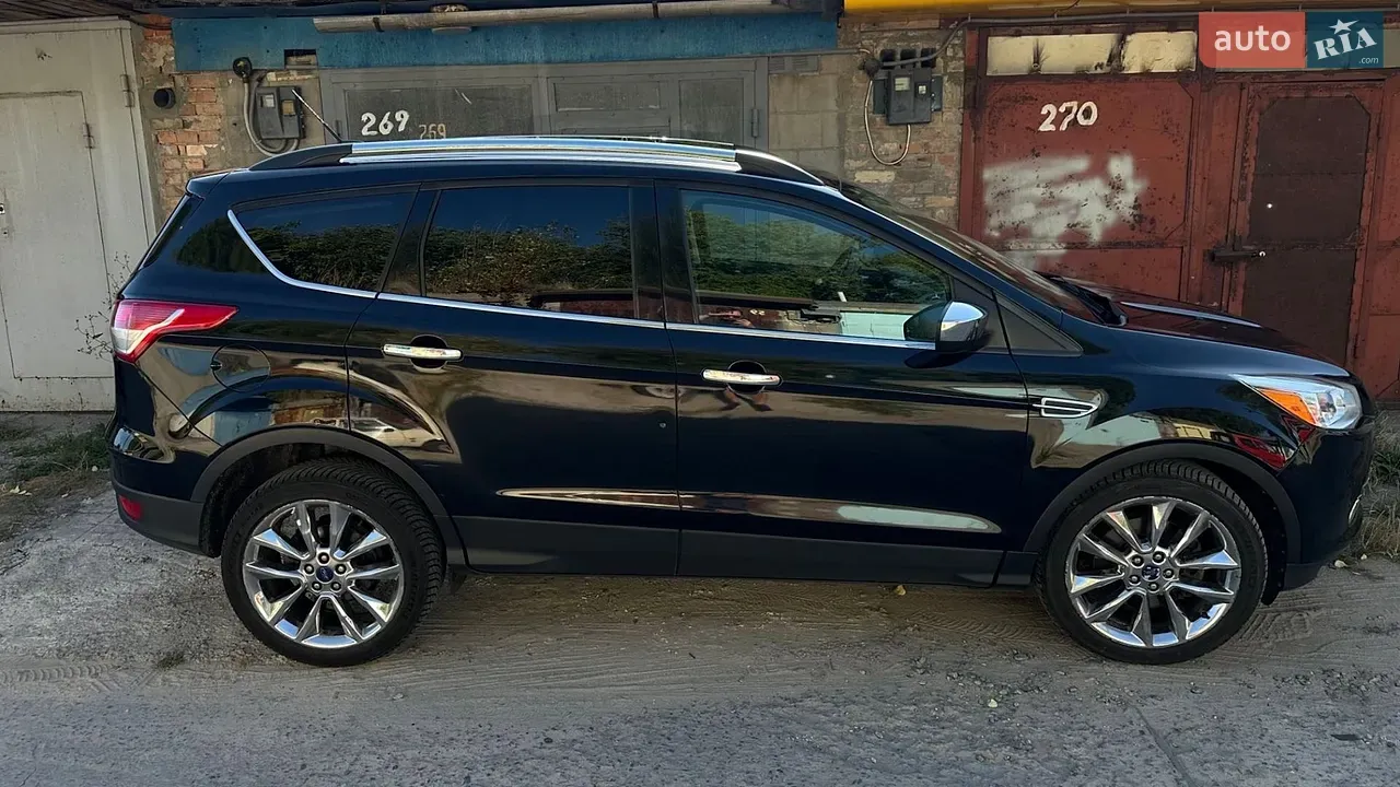 Ford Escape 2016 photo 2