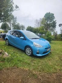 Toyota Aqua 2014 photo 2