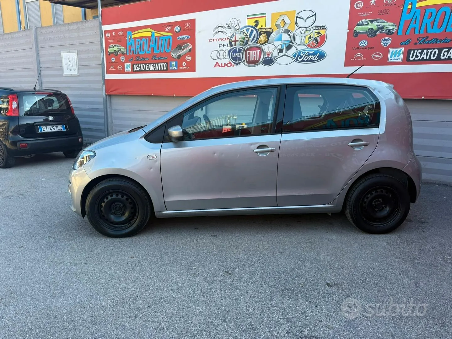 Volkswagen Up 2014 photo 5