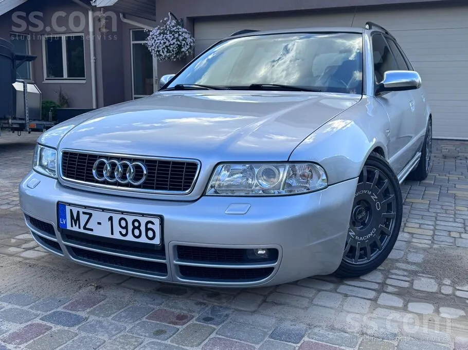 Audi S4 2000 photo 5