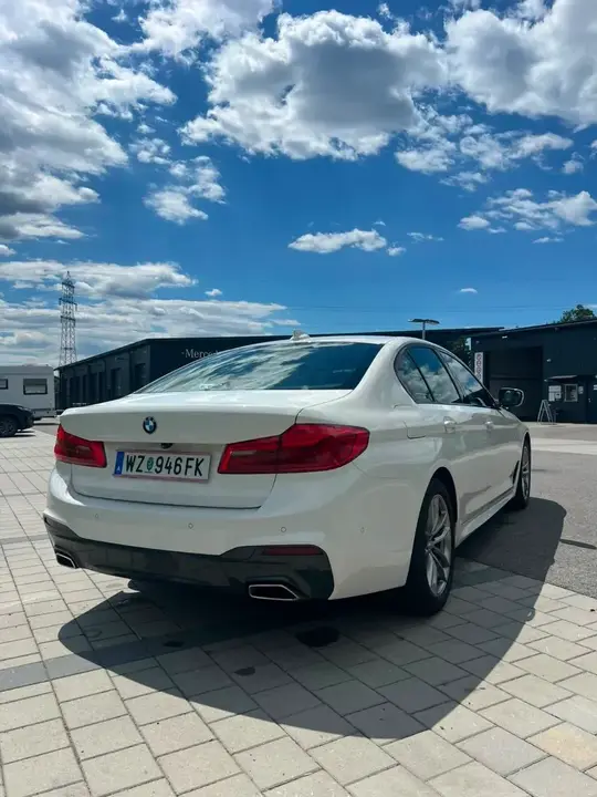 BMW 5 Series 2019 photo 3