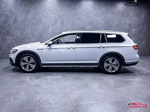 Volkswagen Passat Alltrack 2022 photo 4