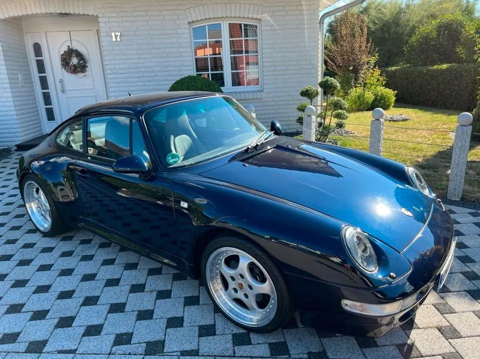Porsche 993
