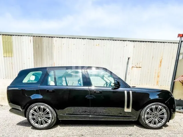 Land Rover Range Rover photo 4