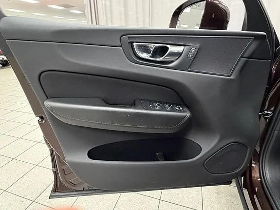 Volvo Xc60 2019 photo 5