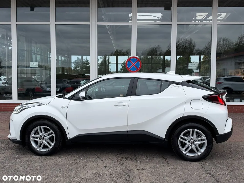 Toyota C-Hr 2023 photo 2