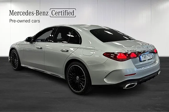 Mercedes-Benz E300 De 2025 photo 4