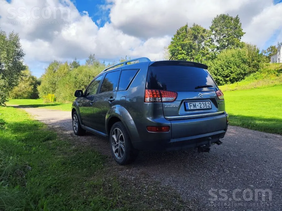 Citroen C-Crosser