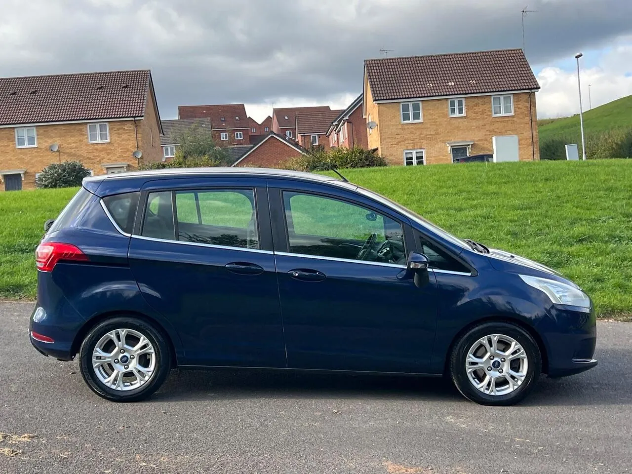 Ford B-Max 2012 photo 2