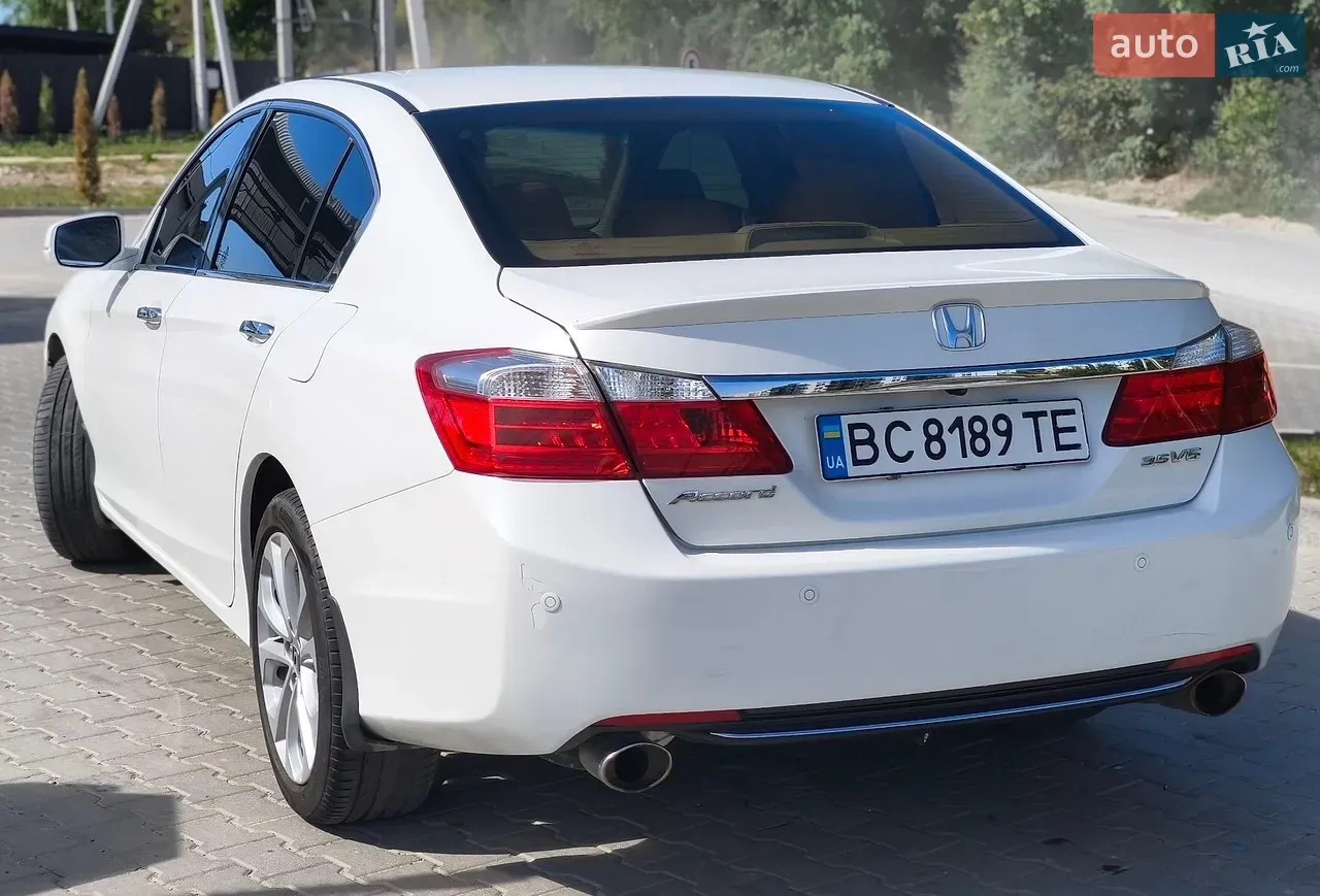 Honda Accord 2013 photo 3