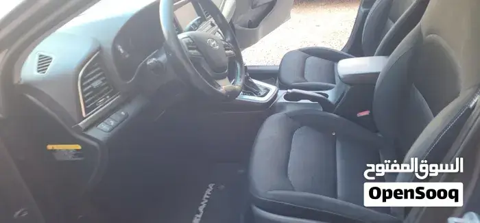 Hyundai Elantra 2017 photo 4